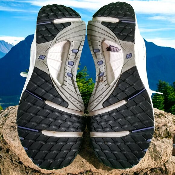 New Balance 490 Women's Size 9 White Athletic Running Shoes 11557 - Picture 7 of 8